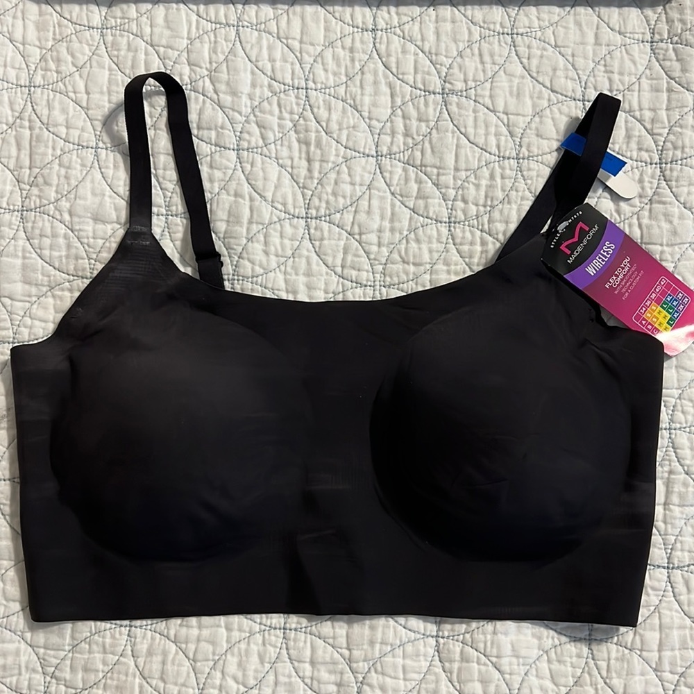 MAIDENFORM size XL 38D wireless black adjustable straps removable pads NWT